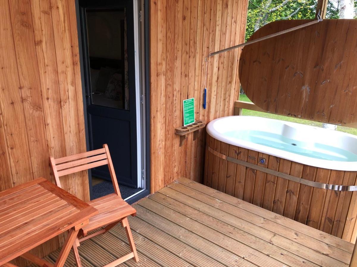 Breckland Lodge 2 With Hot Tub Belladrum المظهر الخارجي الصورة